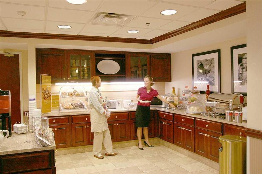 Hampton Inn & Suites Dayton-Vandalia Murlin Heights Ресторант снимка