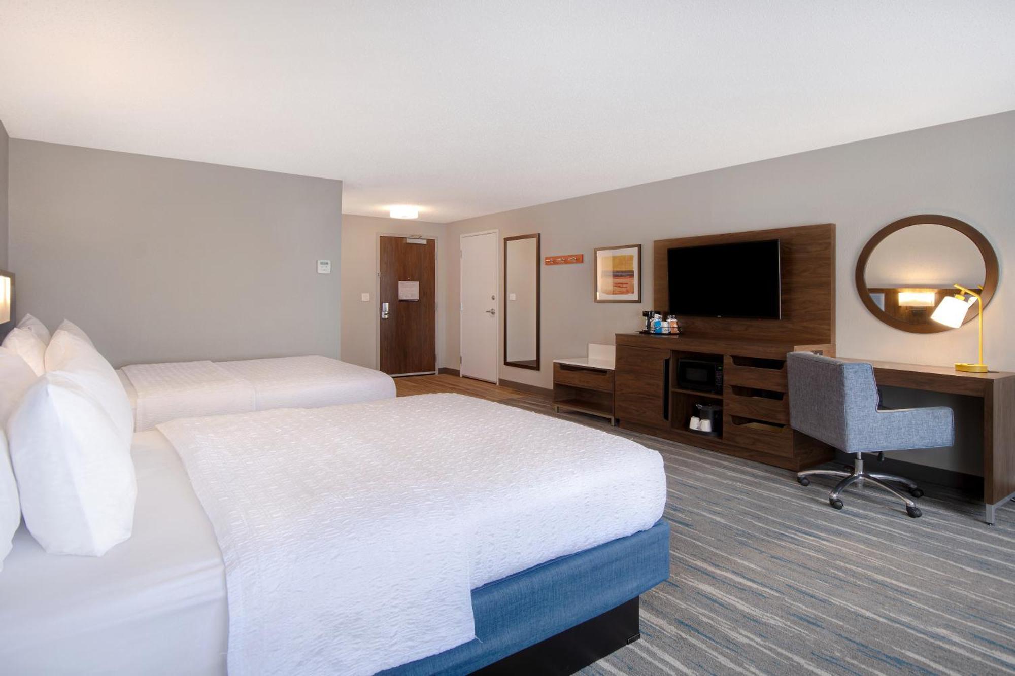Hampton Inn & Suites Dayton-Vandalia Murlin Heights Екстериор снимка