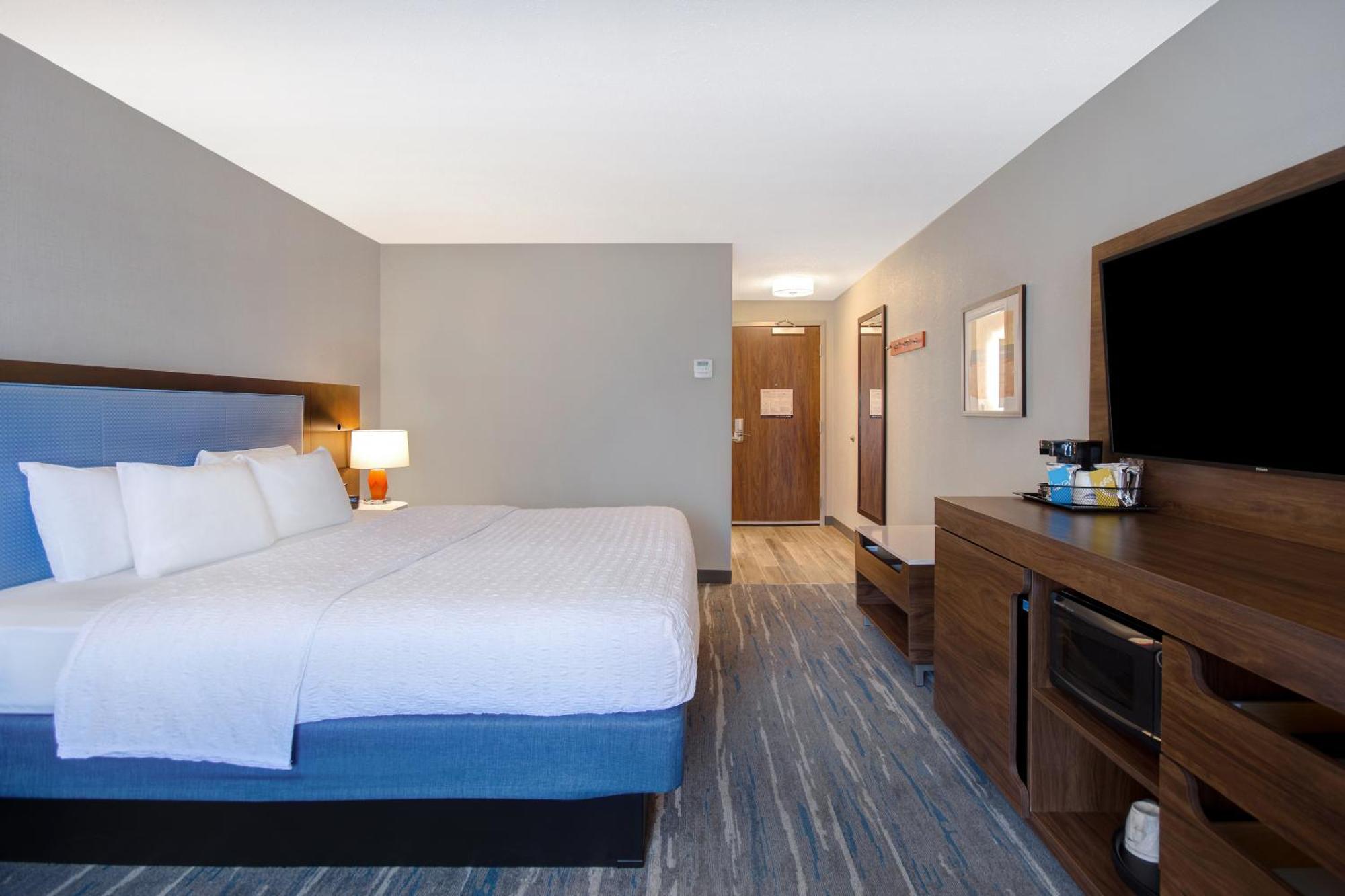 Hampton Inn & Suites Dayton-Vandalia Murlin Heights Екстериор снимка